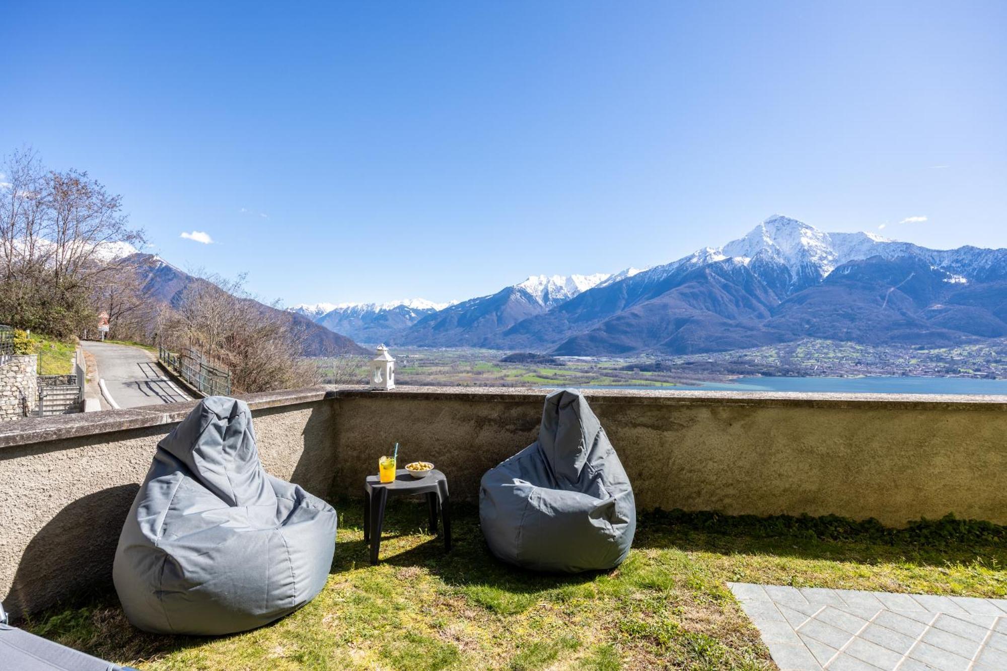 Lago Di Como - Luxury Panoramic Garden - Free Wifi Villa Gera Lario