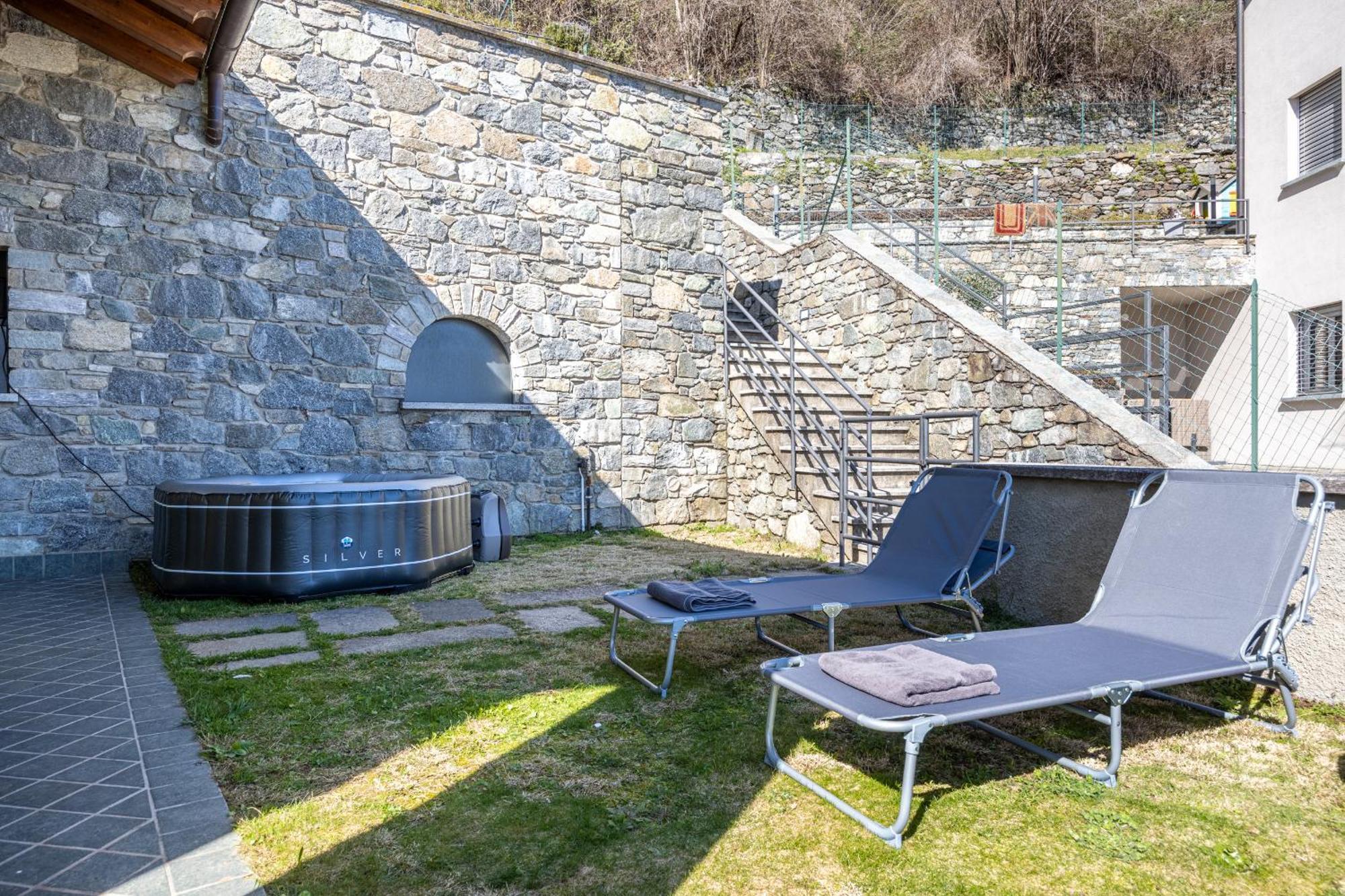 Lago Di Como - Luxury Panoramic Garden - Free Wifi *