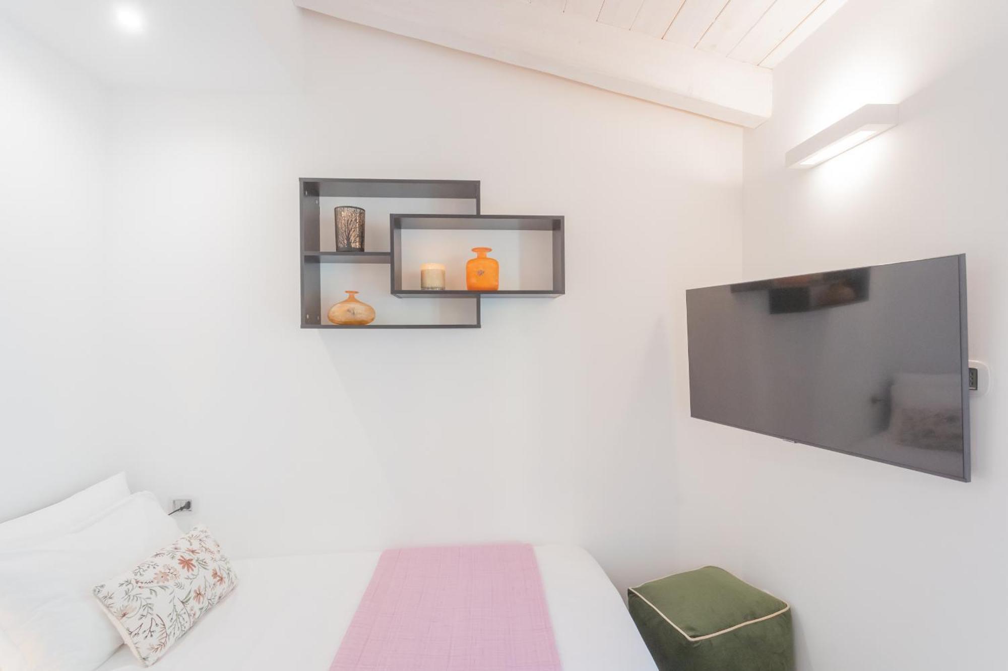 Apartment Palazzo Tatti By Rent