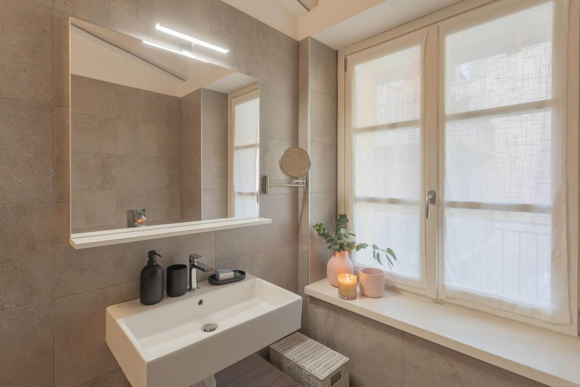 Apartment Palazzo Tatti By Rent Como