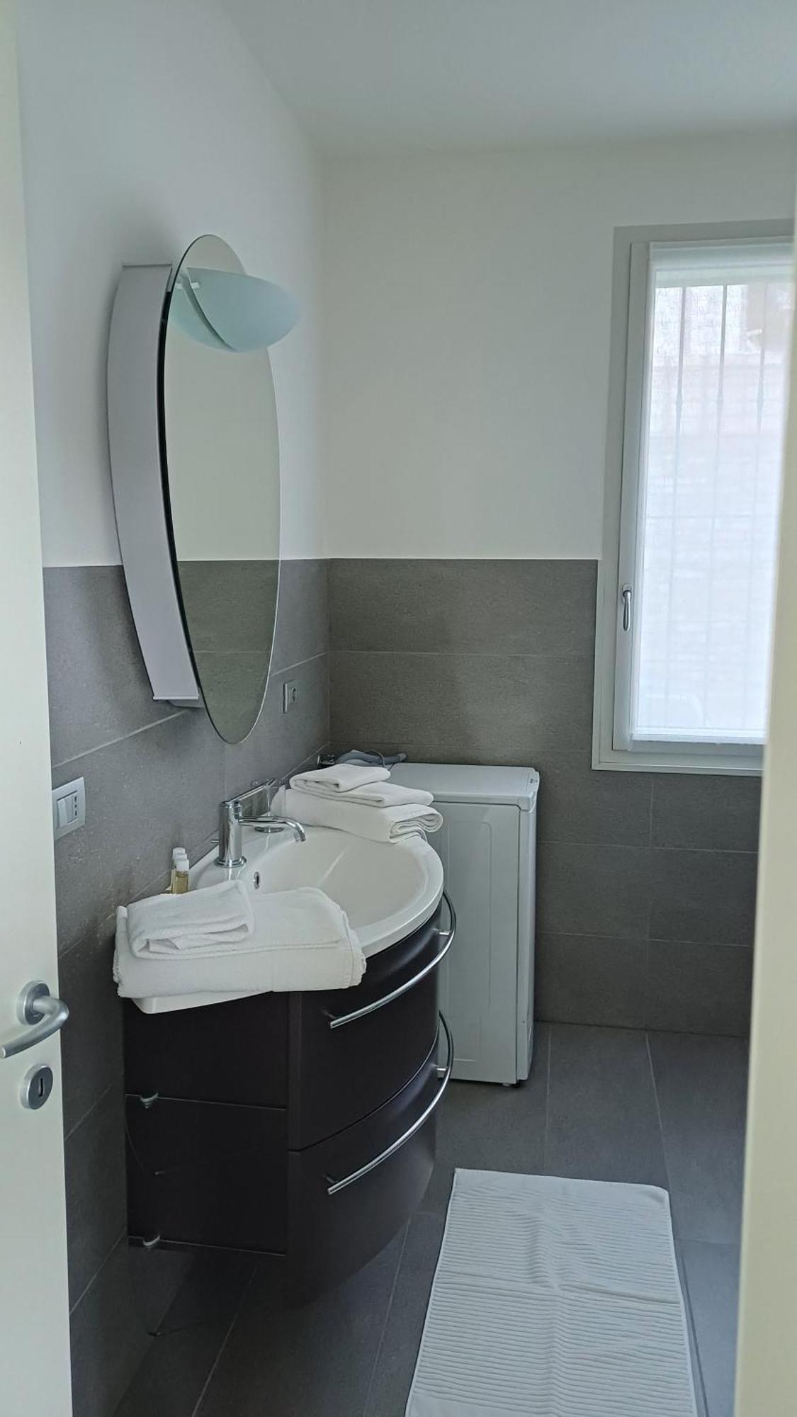 Apartment La Finestra Sul