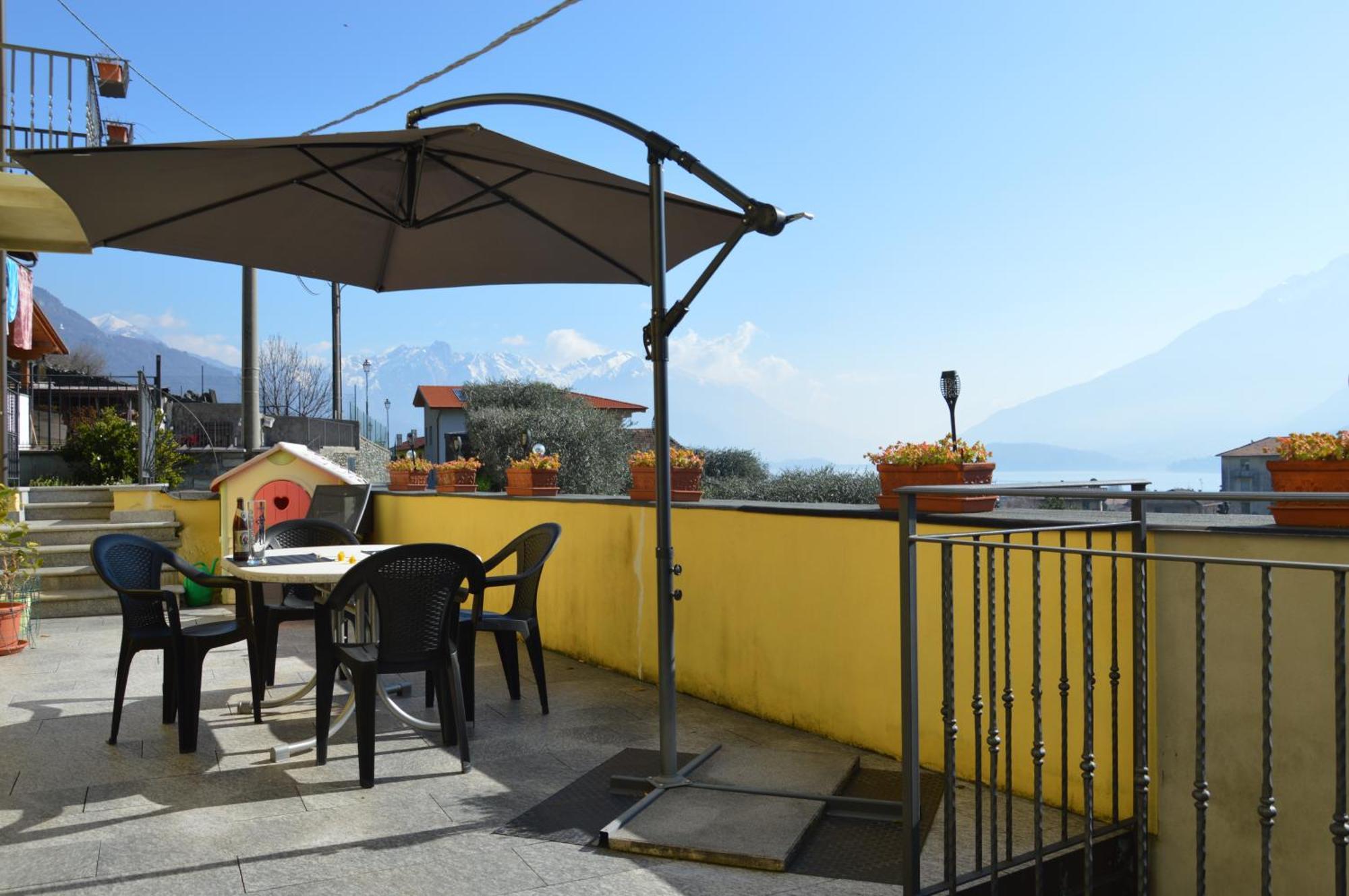 Casa Carmen Dongo