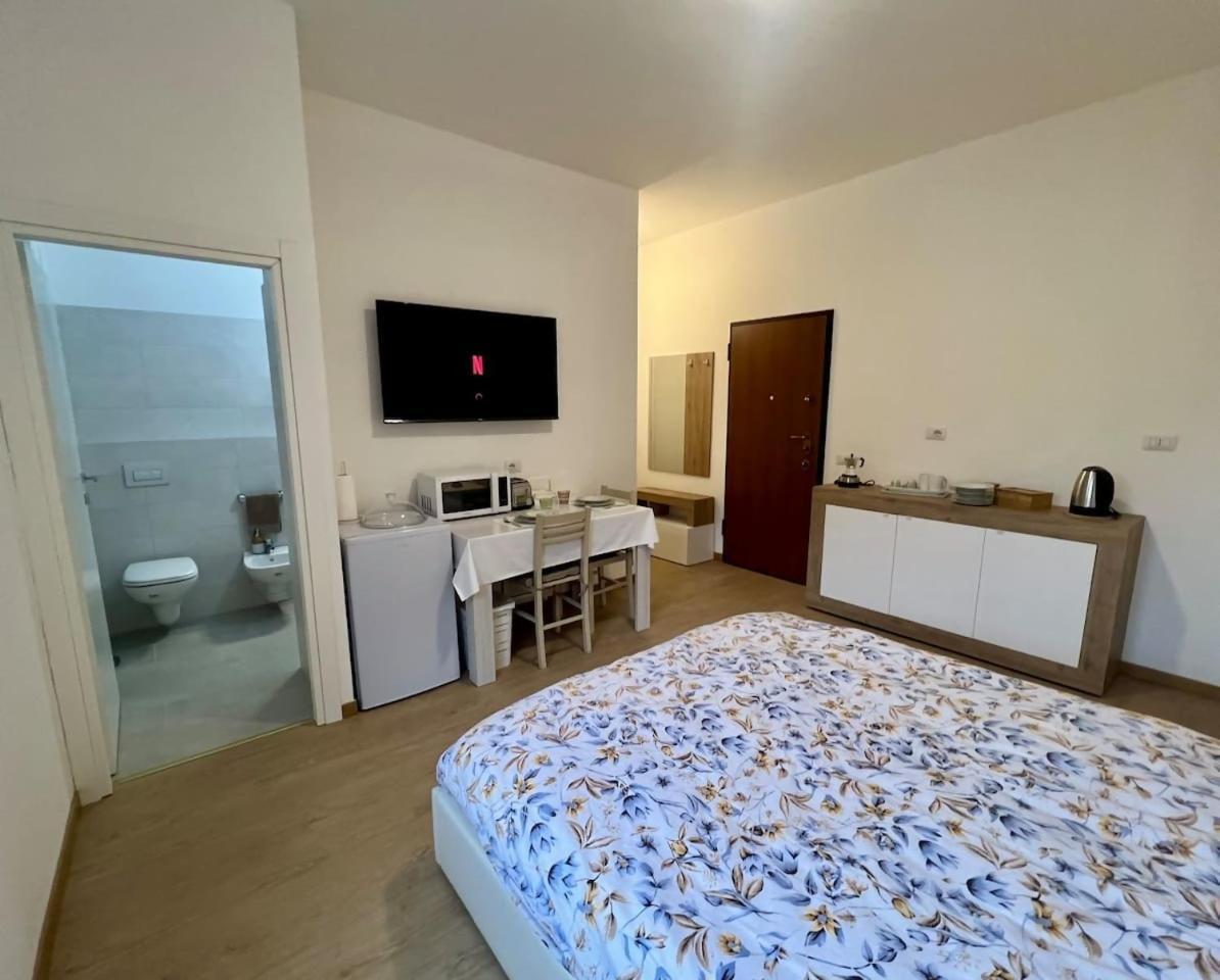 Apartment Blue's Place - Vicino Stazione Chiasso *