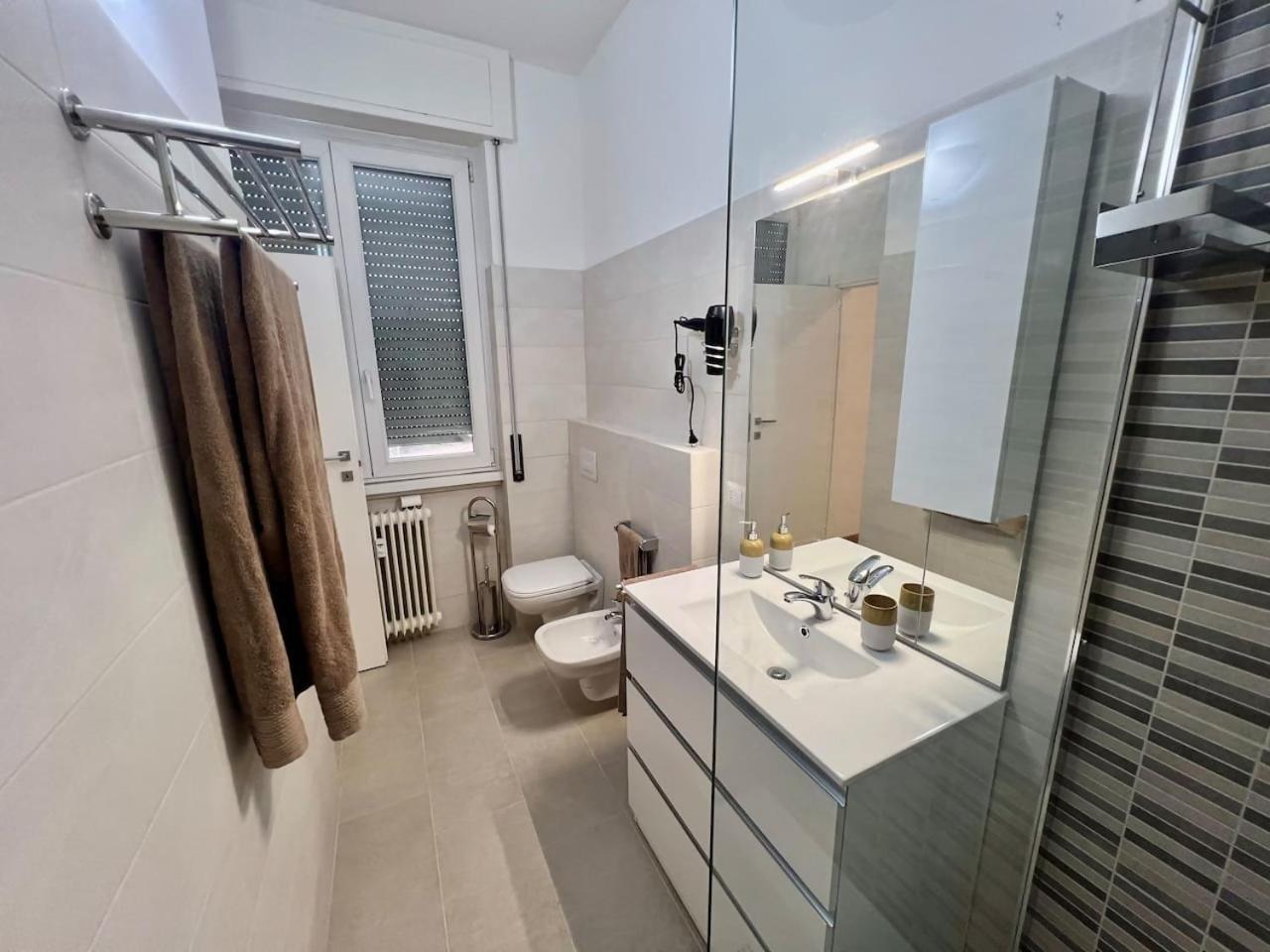 Blue's Place - Vicino Stazione Chiasso *