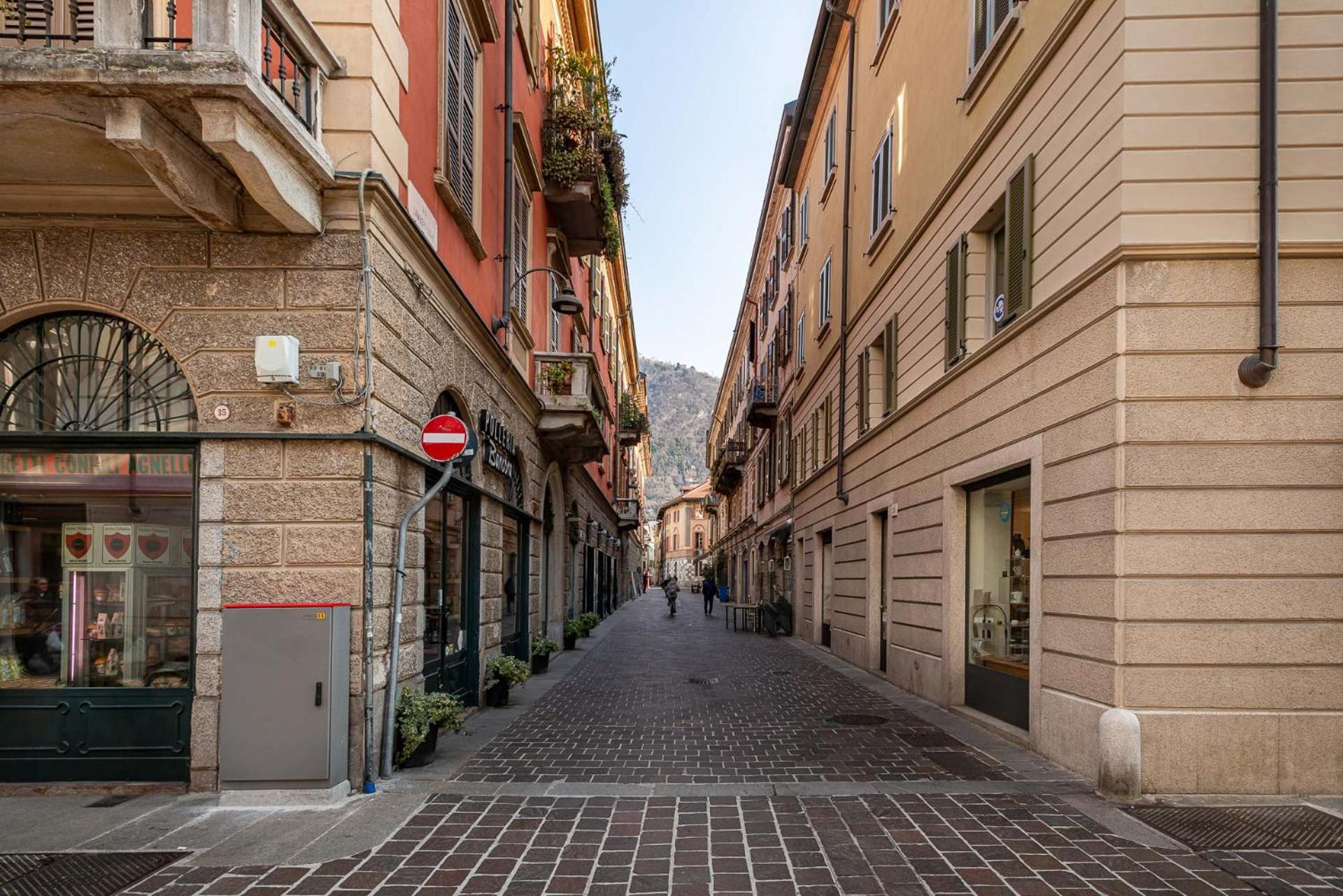 Breva In Centro Storico Como