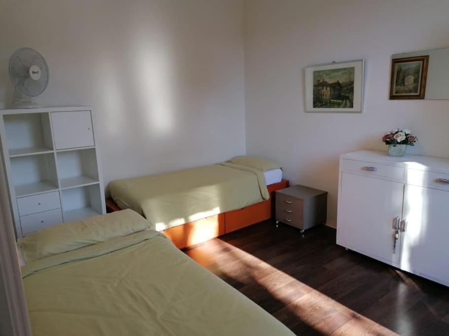 Apartment Near The Lake - Apt/quiet/parking Cernobbio