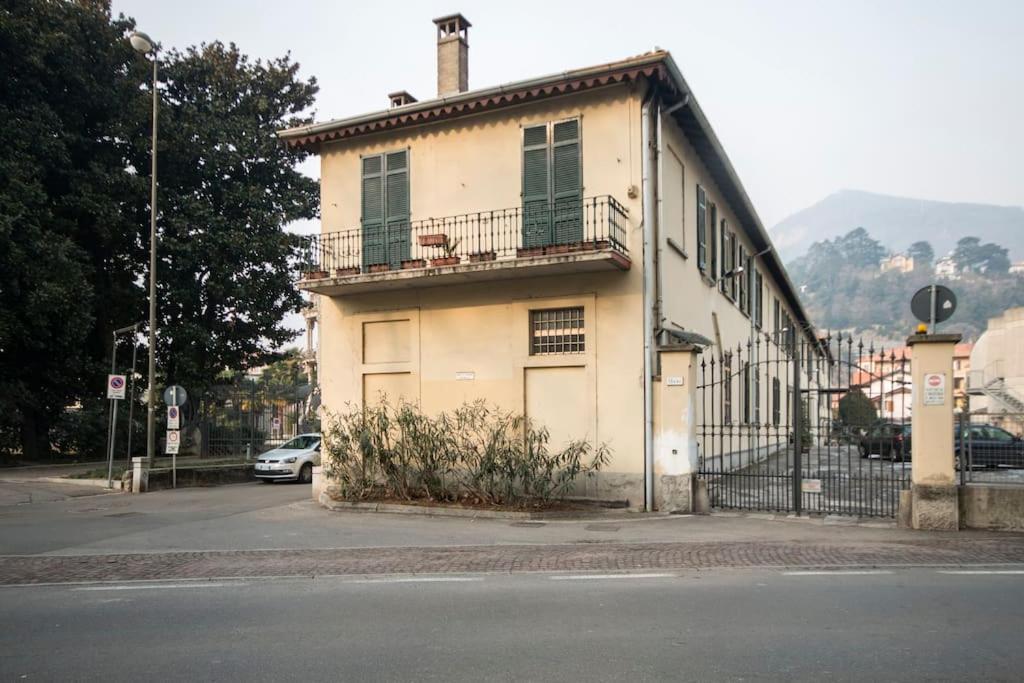 Near The Lake - Apt/quiet/parking Cernobbio