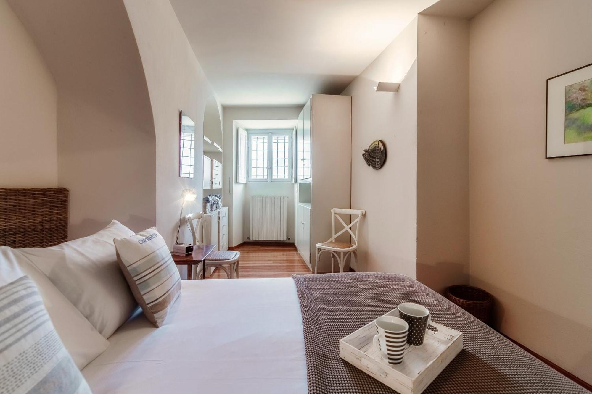 Villa Vica - By Myhomeincomo *