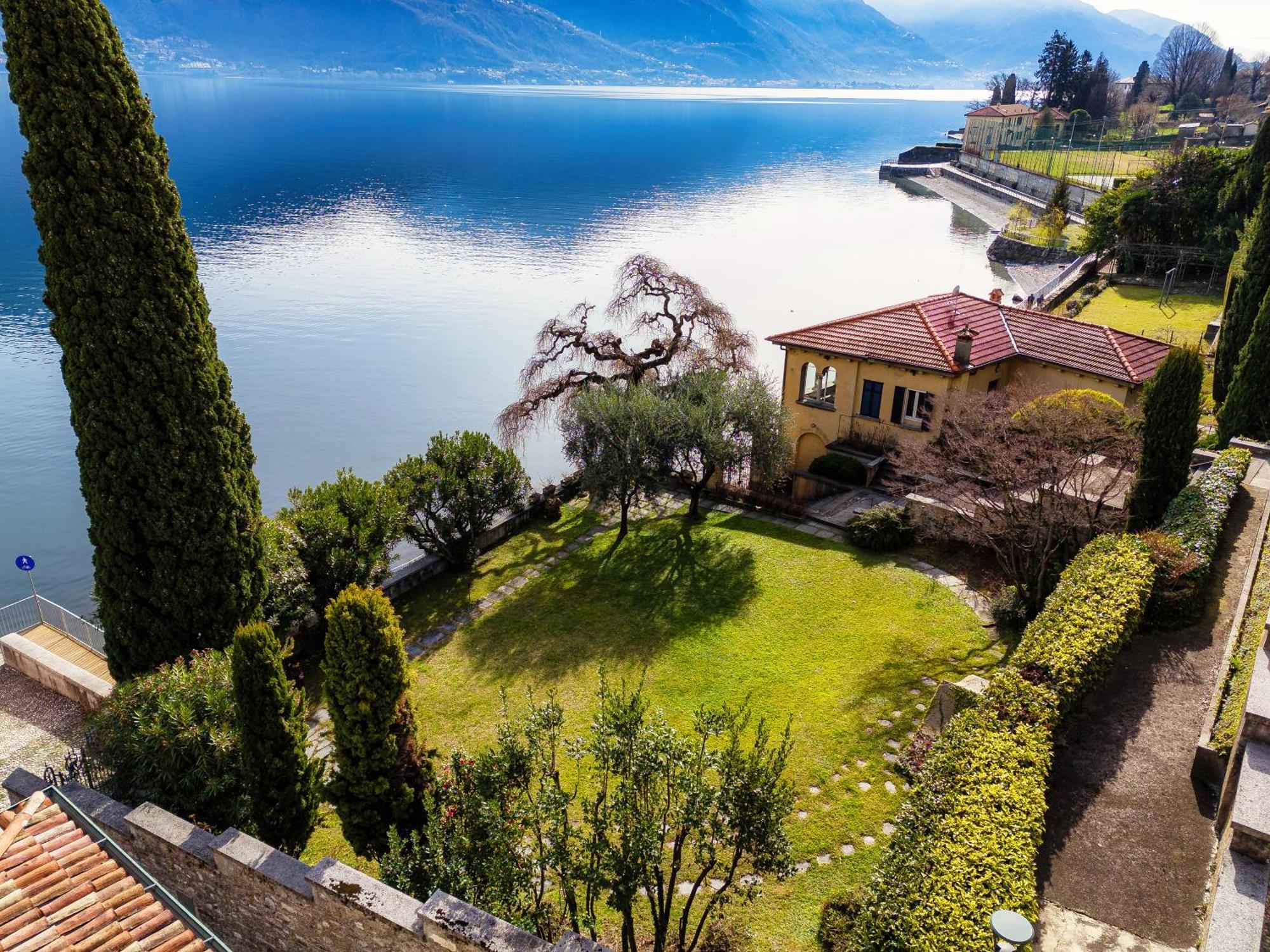 Vica - By Myhomeincomo Villa