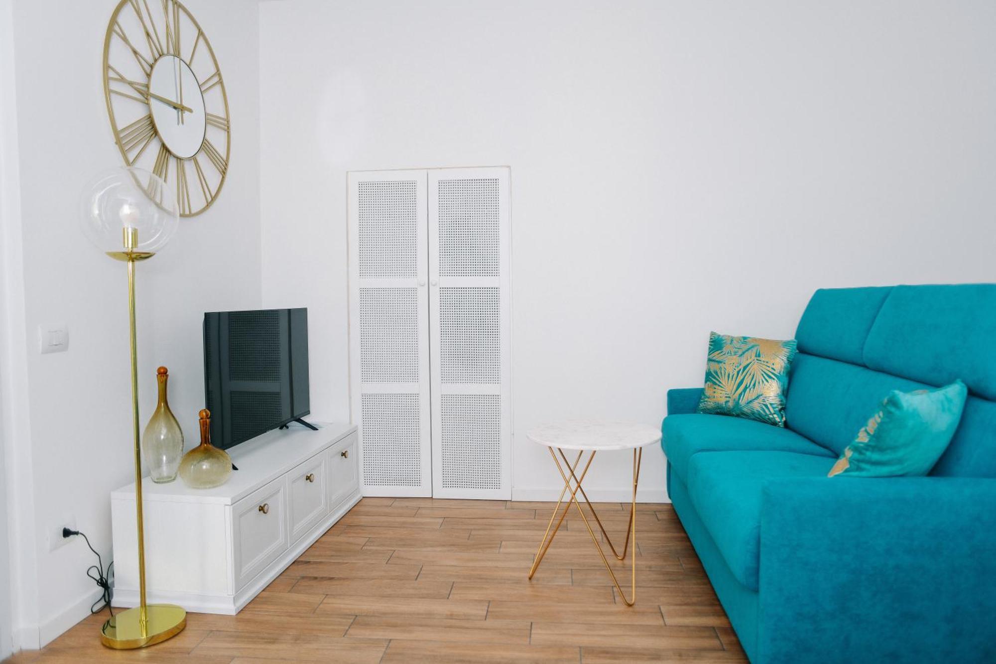 Apartment Lora Feathers Suite, Free Parking, Self Check In,4 *