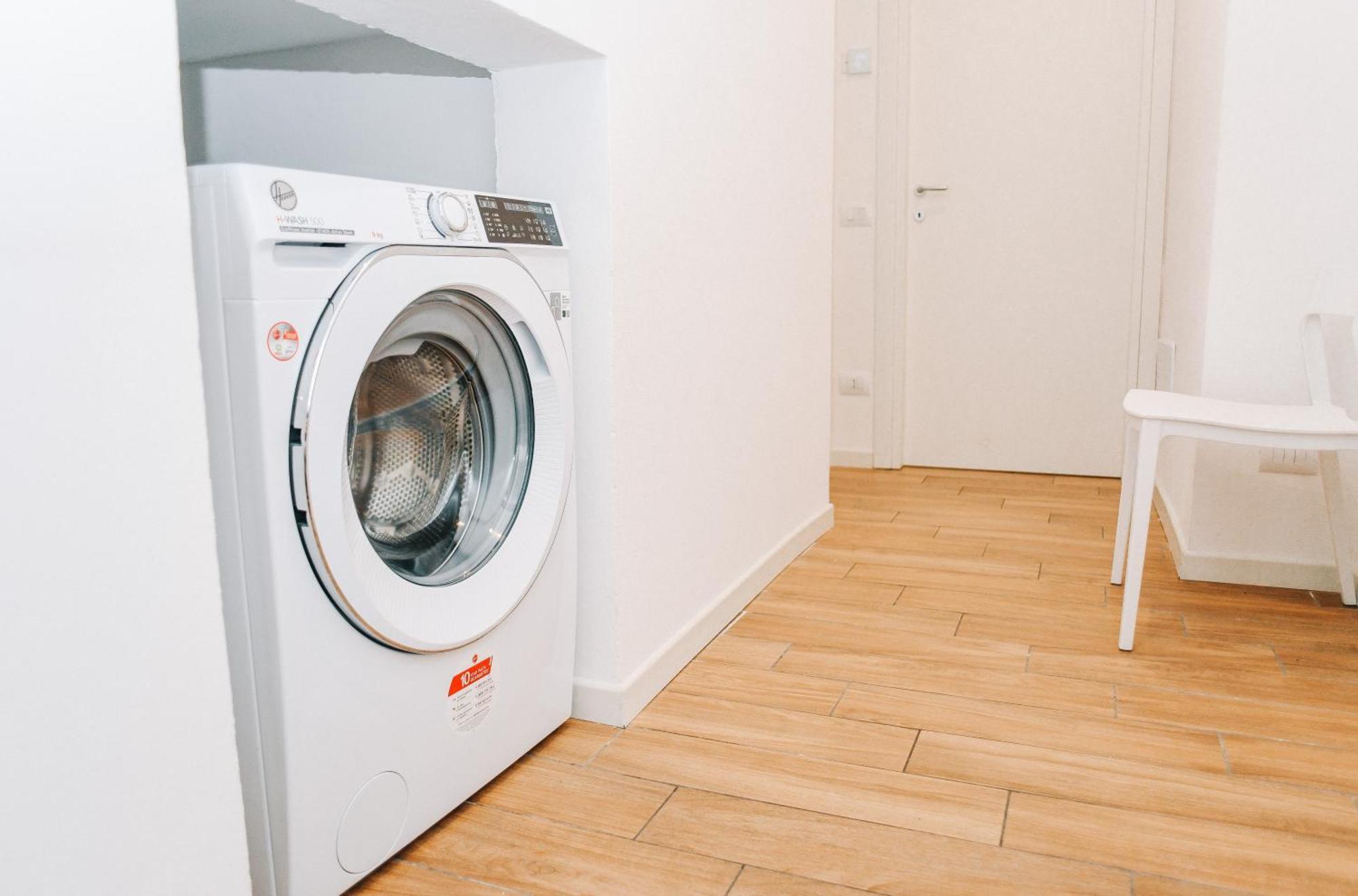 Lora Rose ,free Parking, Self Check In,2 Apartment Como