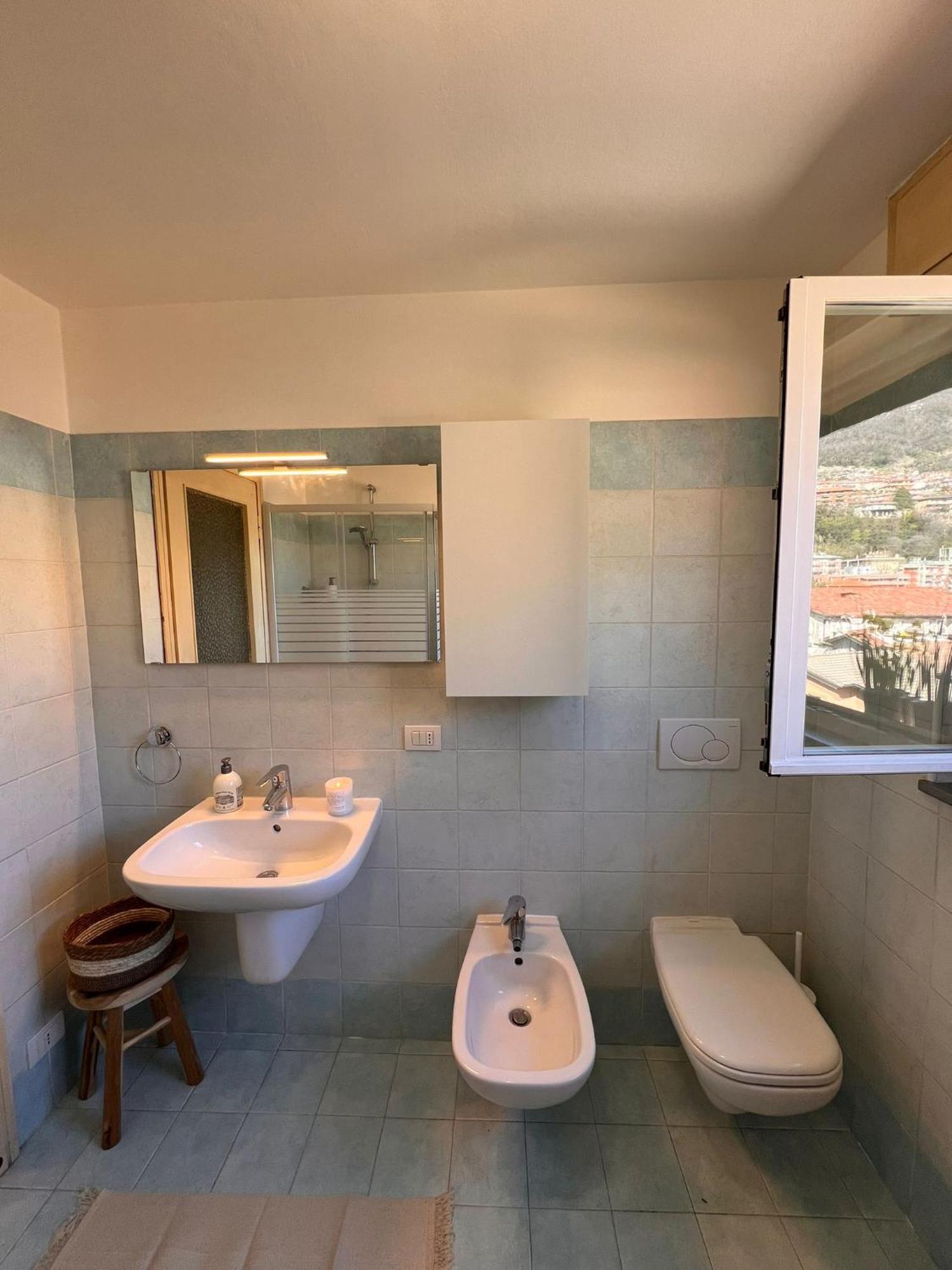 Apartment La Mansarda Como