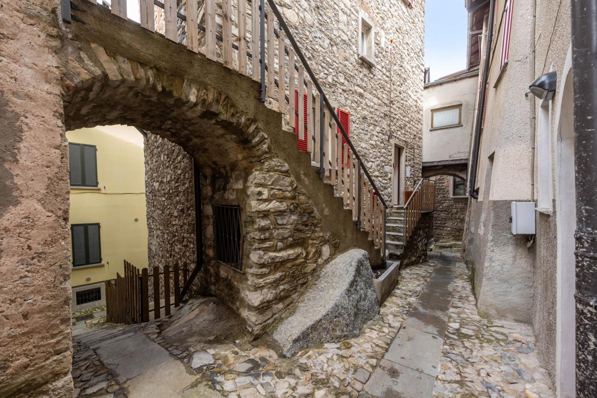 New Stone House View - 2 Apartment Lezzeno