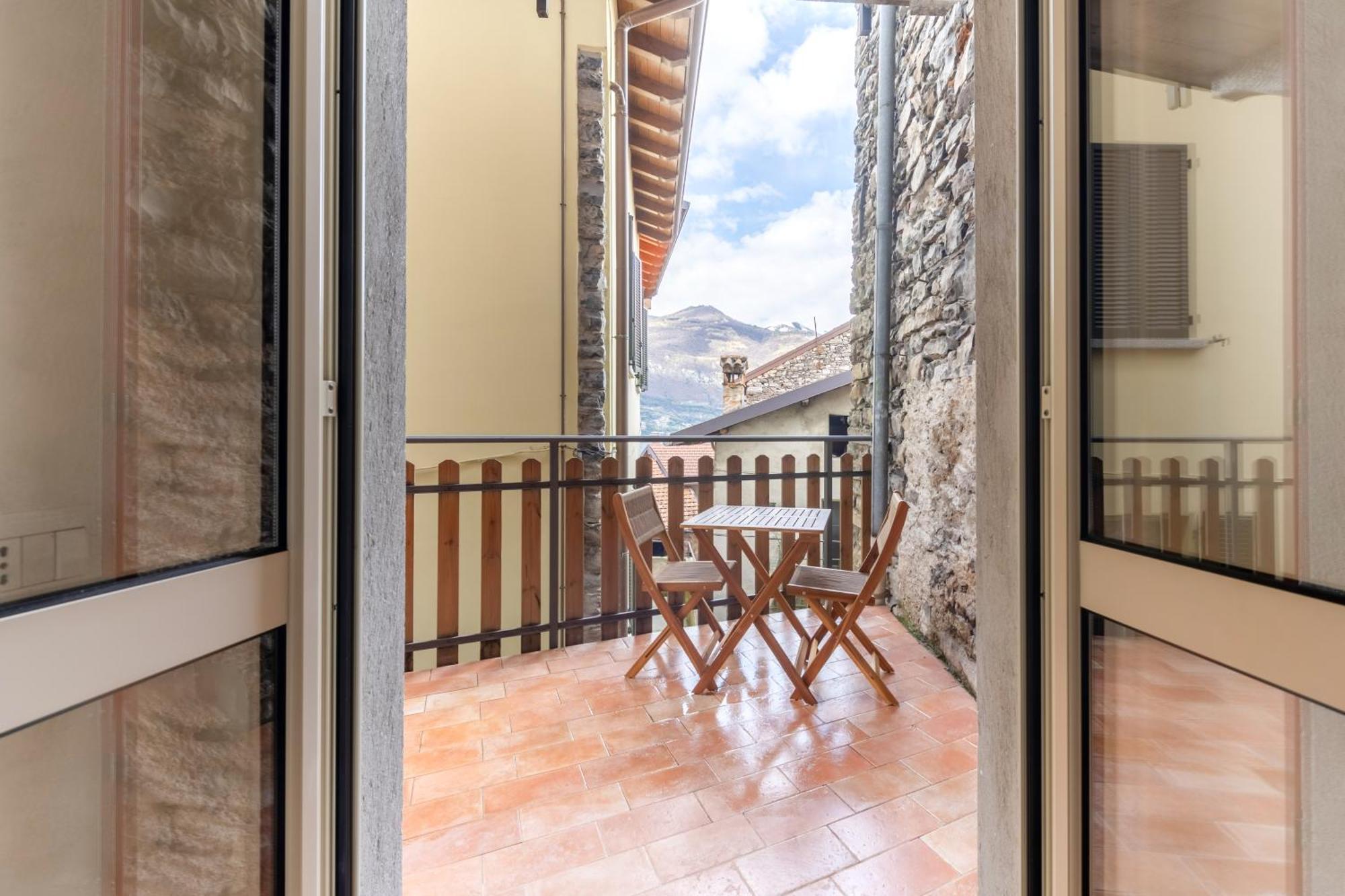 New Stone House View - 1 Apartment Lezzeno
