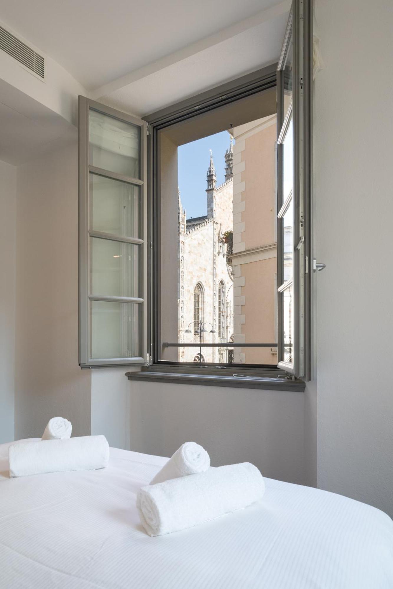 Palazzo La Cortesella - Modern Design & Location *