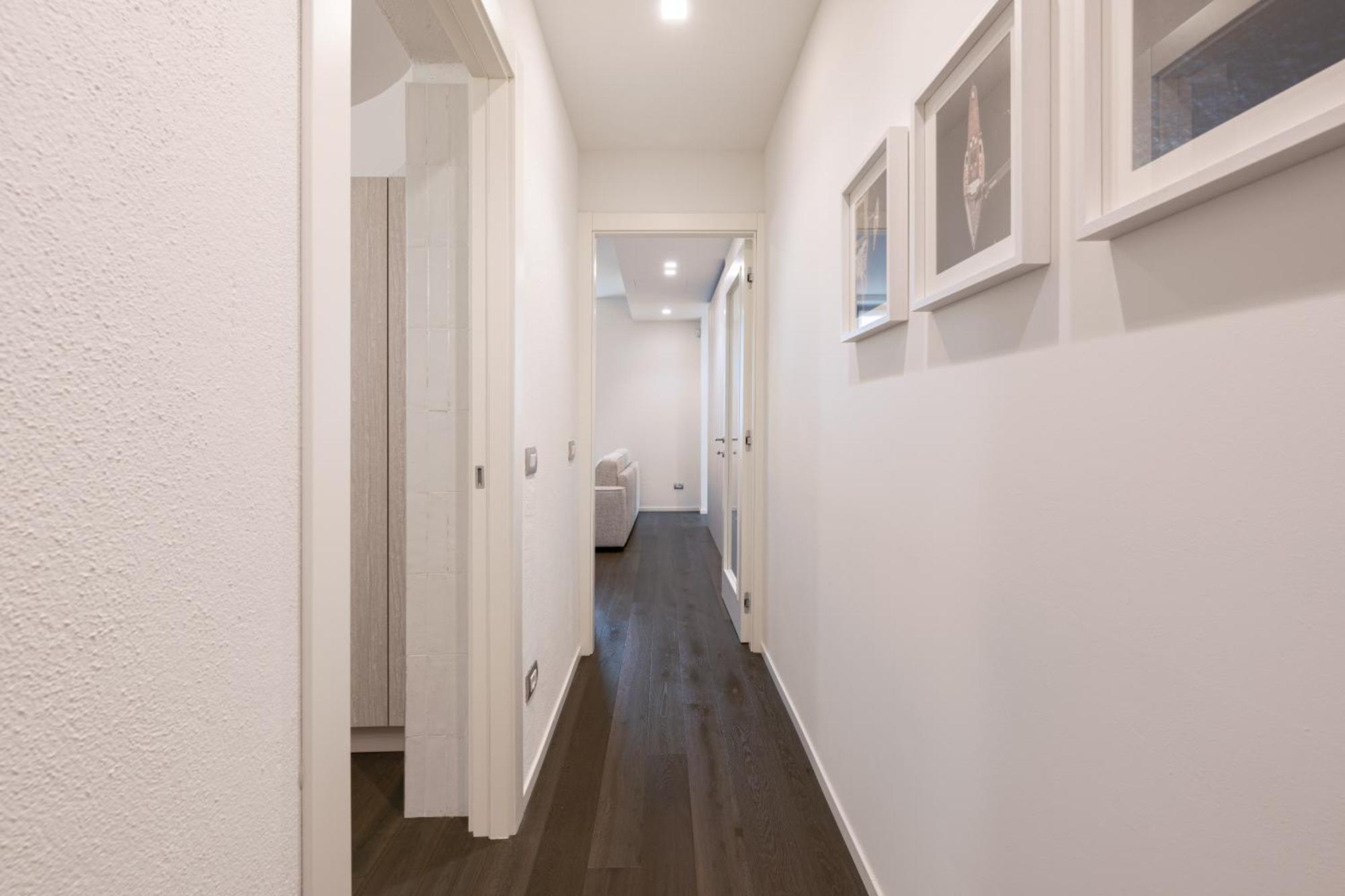 Palazzo La Cortesella - Modern Design & Location *