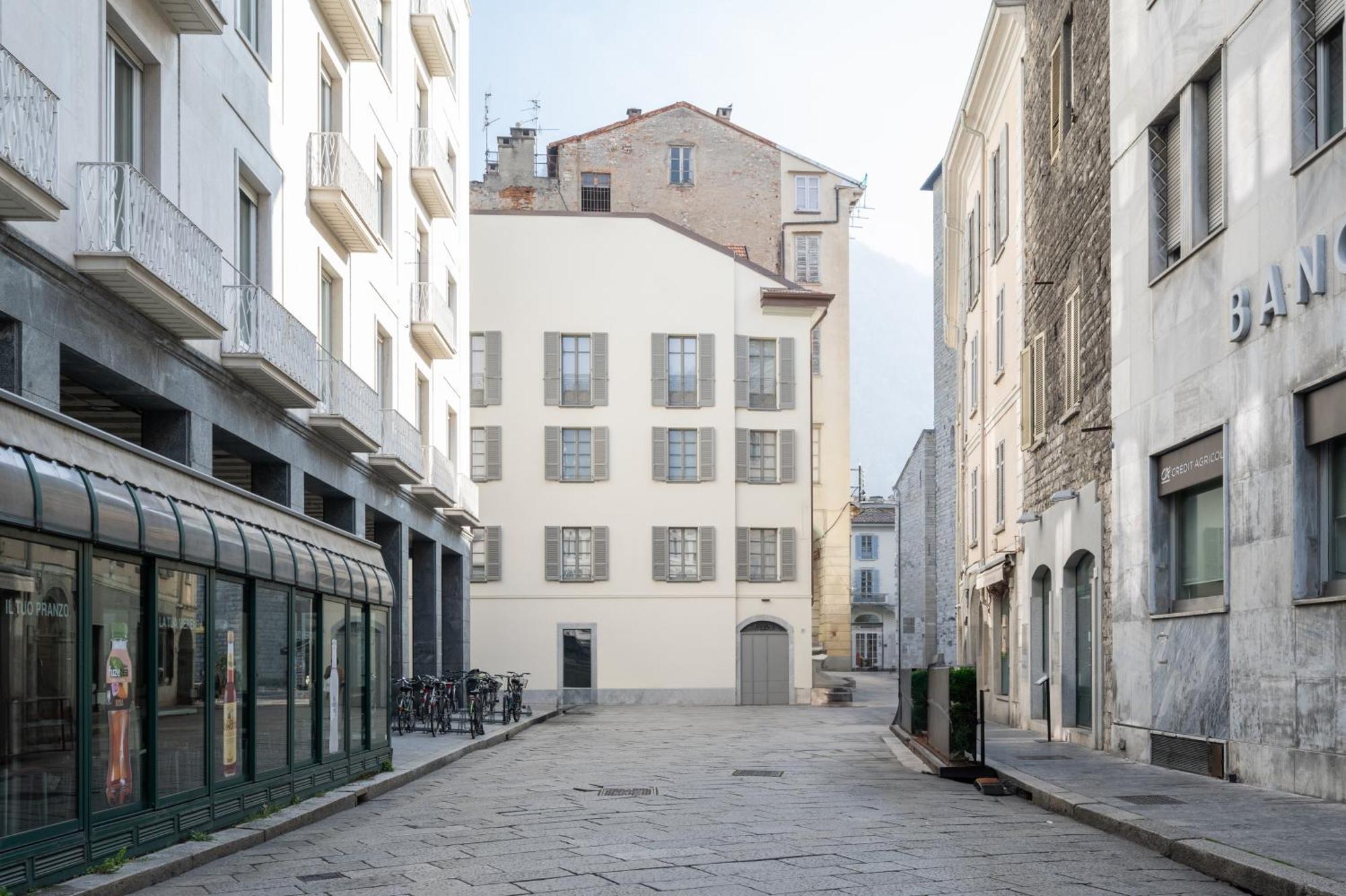 Palazzo La Cortesella - Modern Design & Location Apartment *