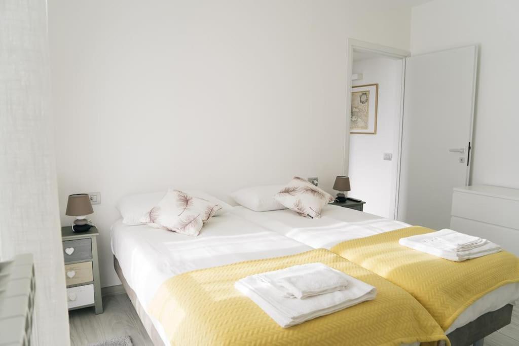 Cozy House Relax Wi-fi & Design Apartment Colle Brianza