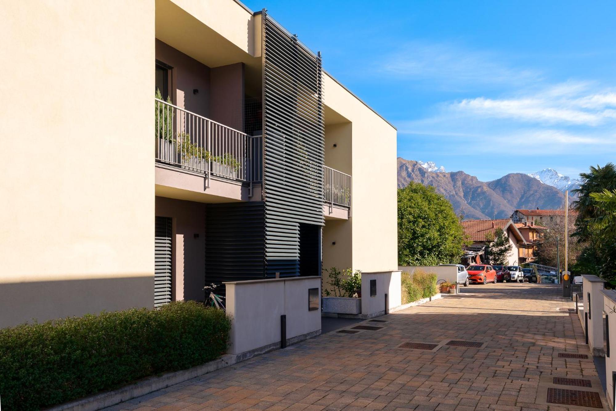 Apartment Aria - Boutique With View - Free Late Check-out, Parking, Early Check-in *