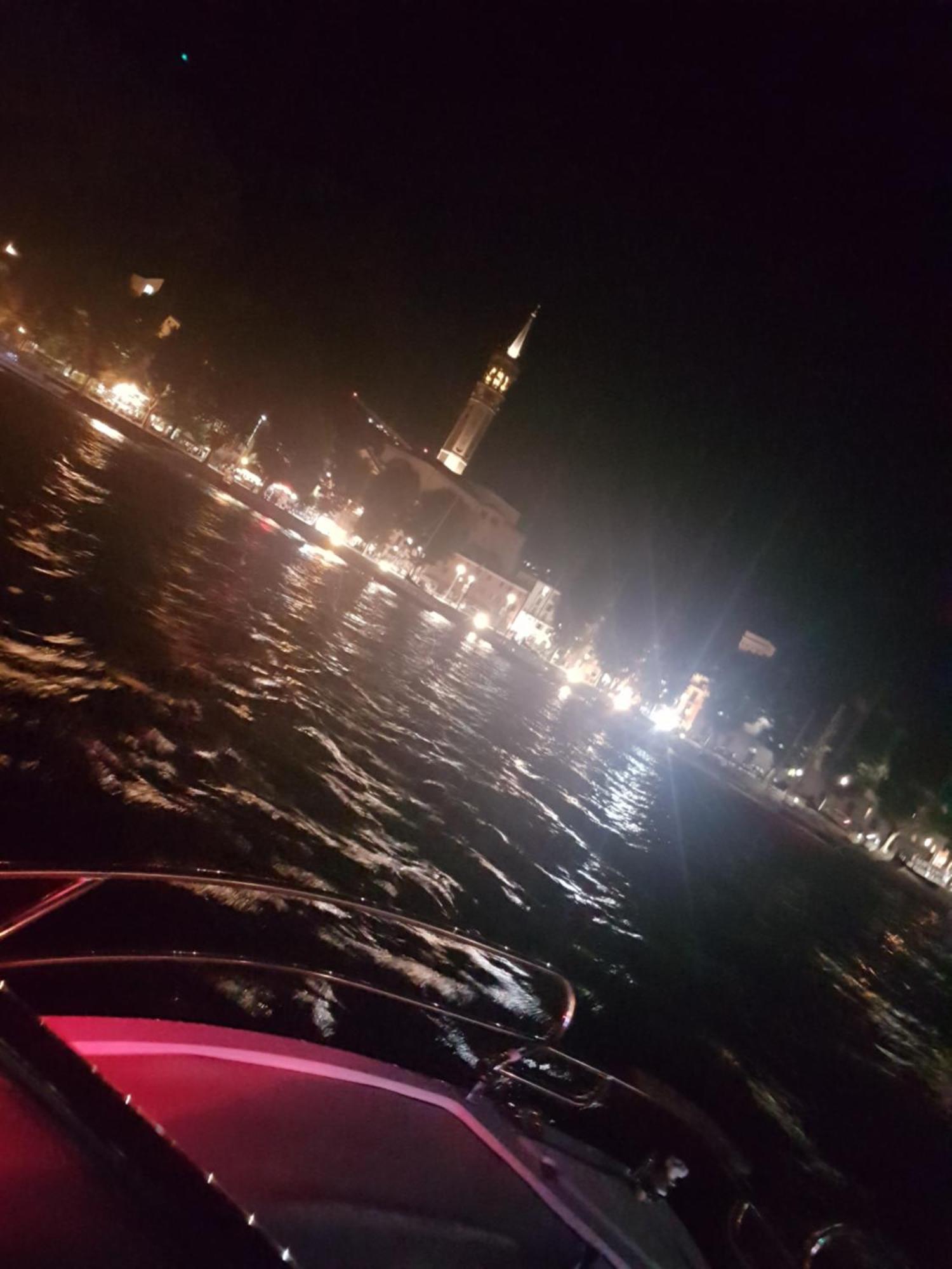 Amata Tour In Barca Privata Sul Di Botel Lecco