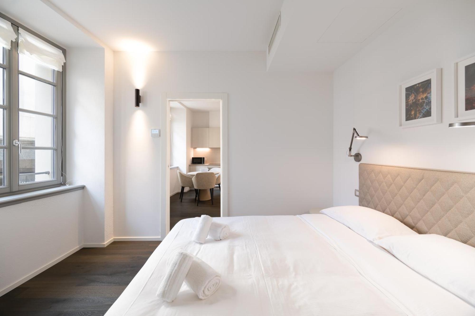 Palazzo La Cortesella - Modern Design & Location * Como