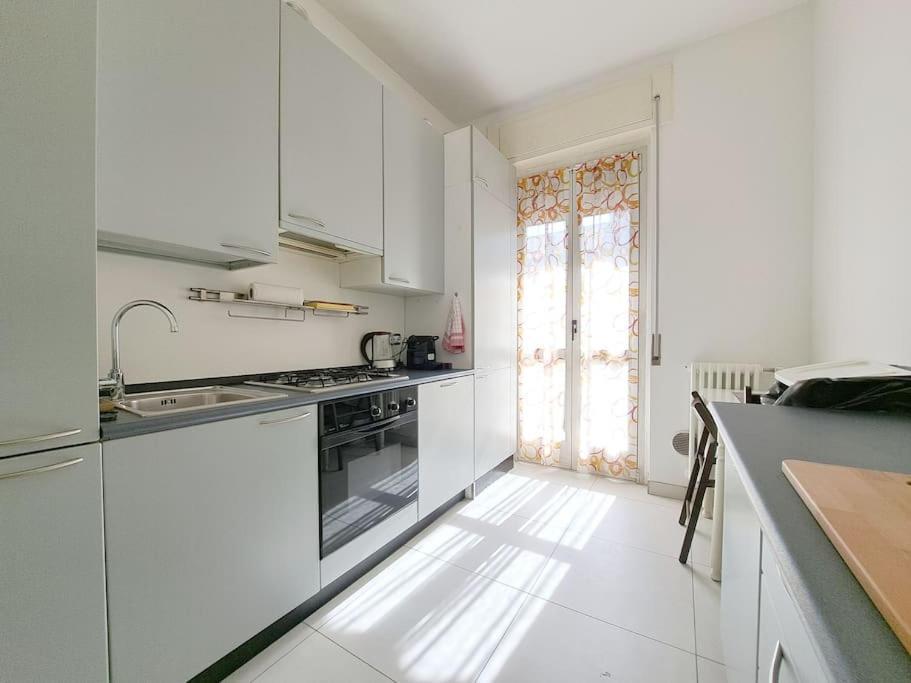 Echo Of The Bells Apartment Como