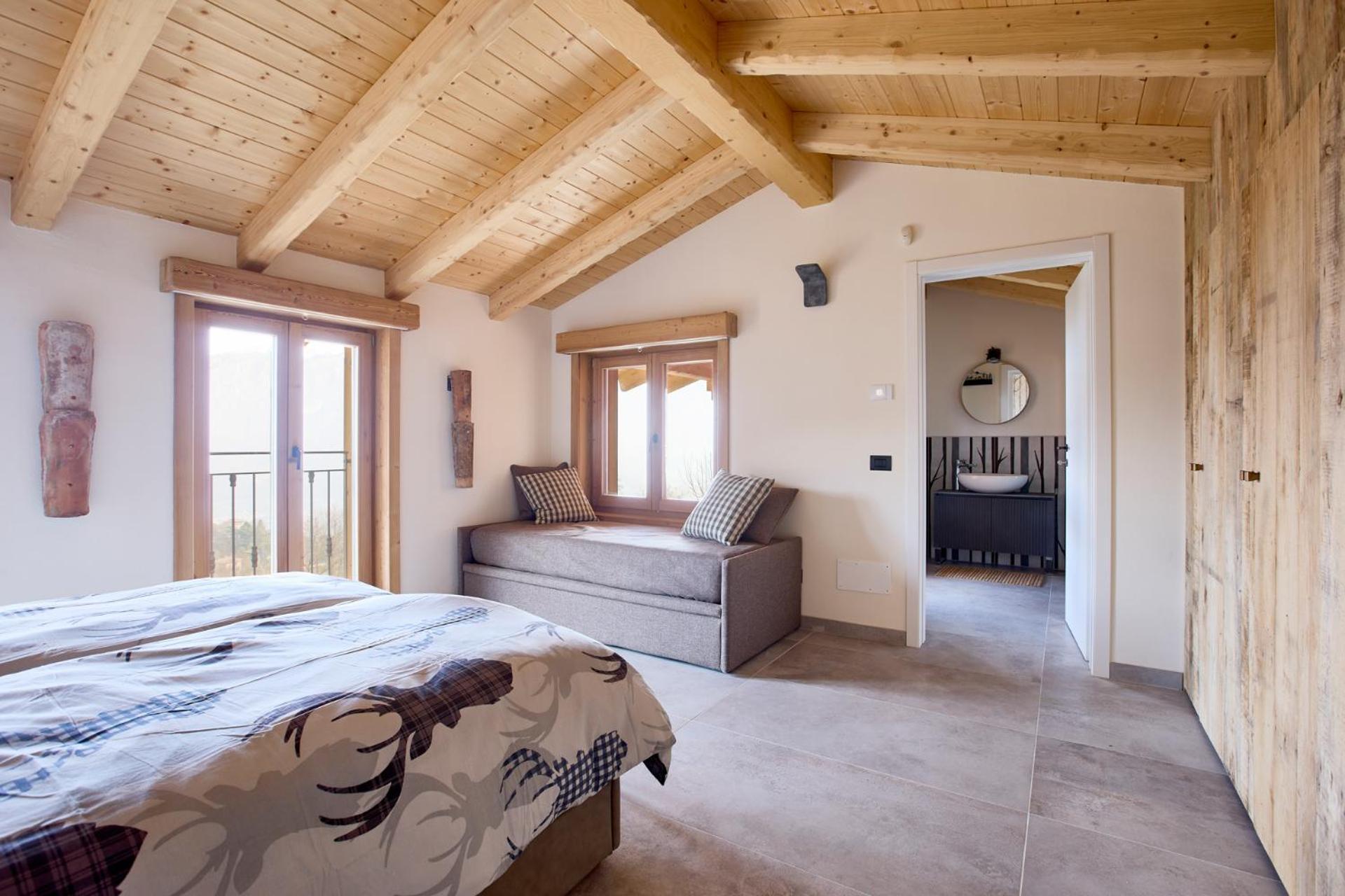 - Treeb Tramontana Apartment