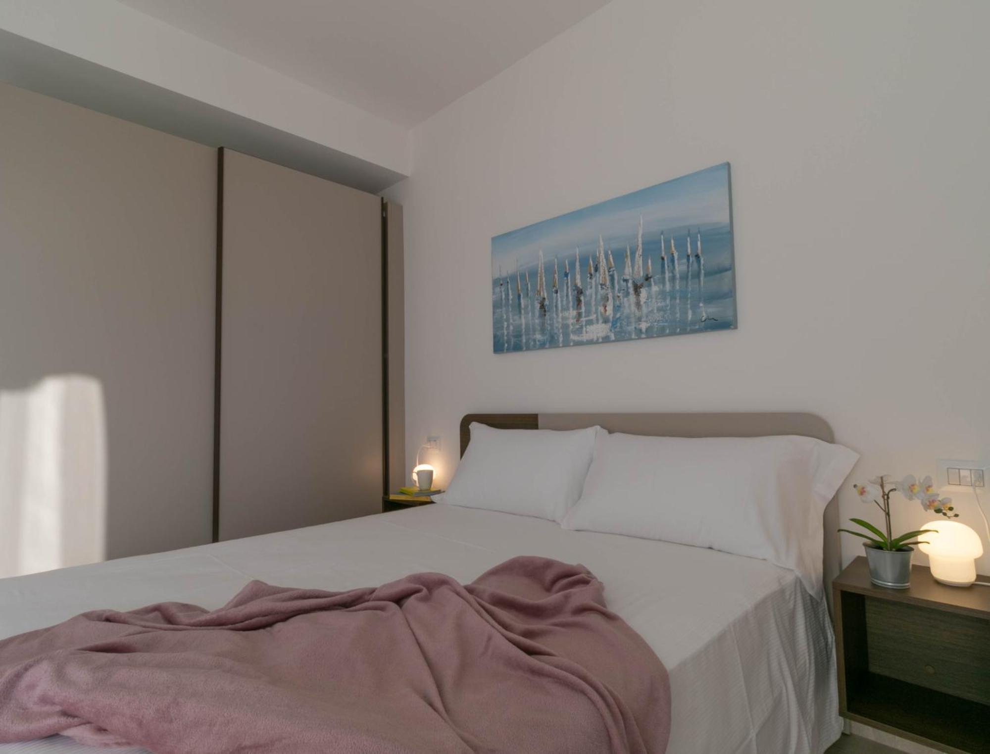 Mamma Ciccia - Amoro With Beautiful Terrace Apartment *