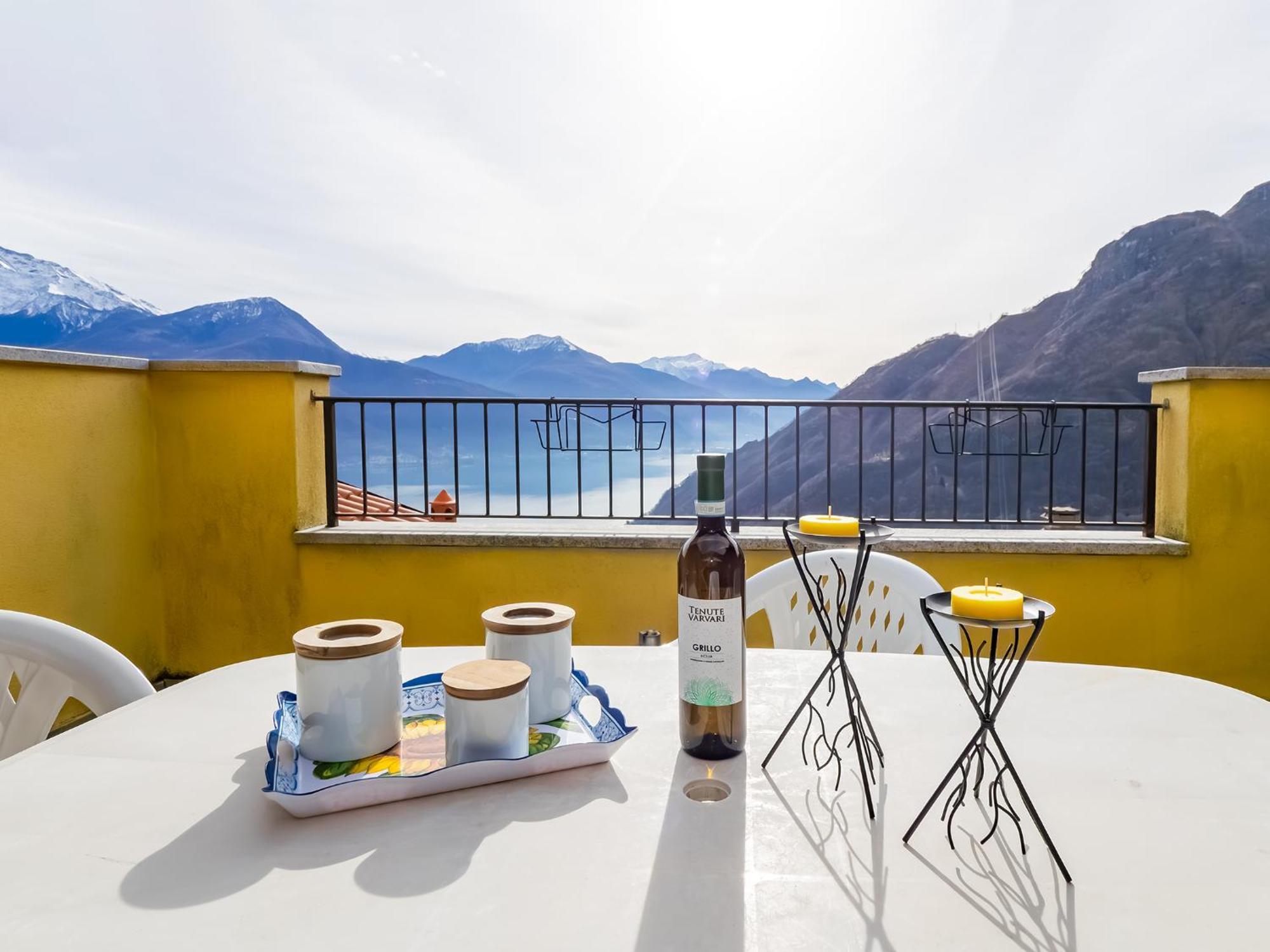Rododendro House Relax Apartment Morbio