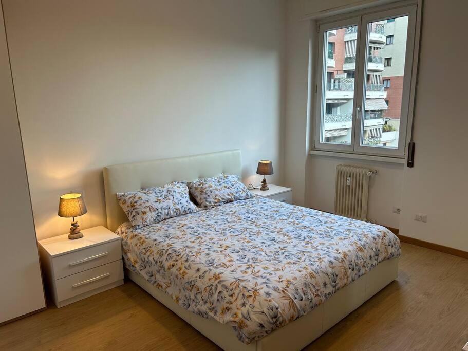 Apartment Blue's Place - Vicino Stazione Chiasso Como