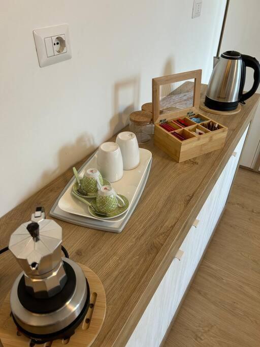 Blue's Place - Vicino Stazione Chiasso Apartment *