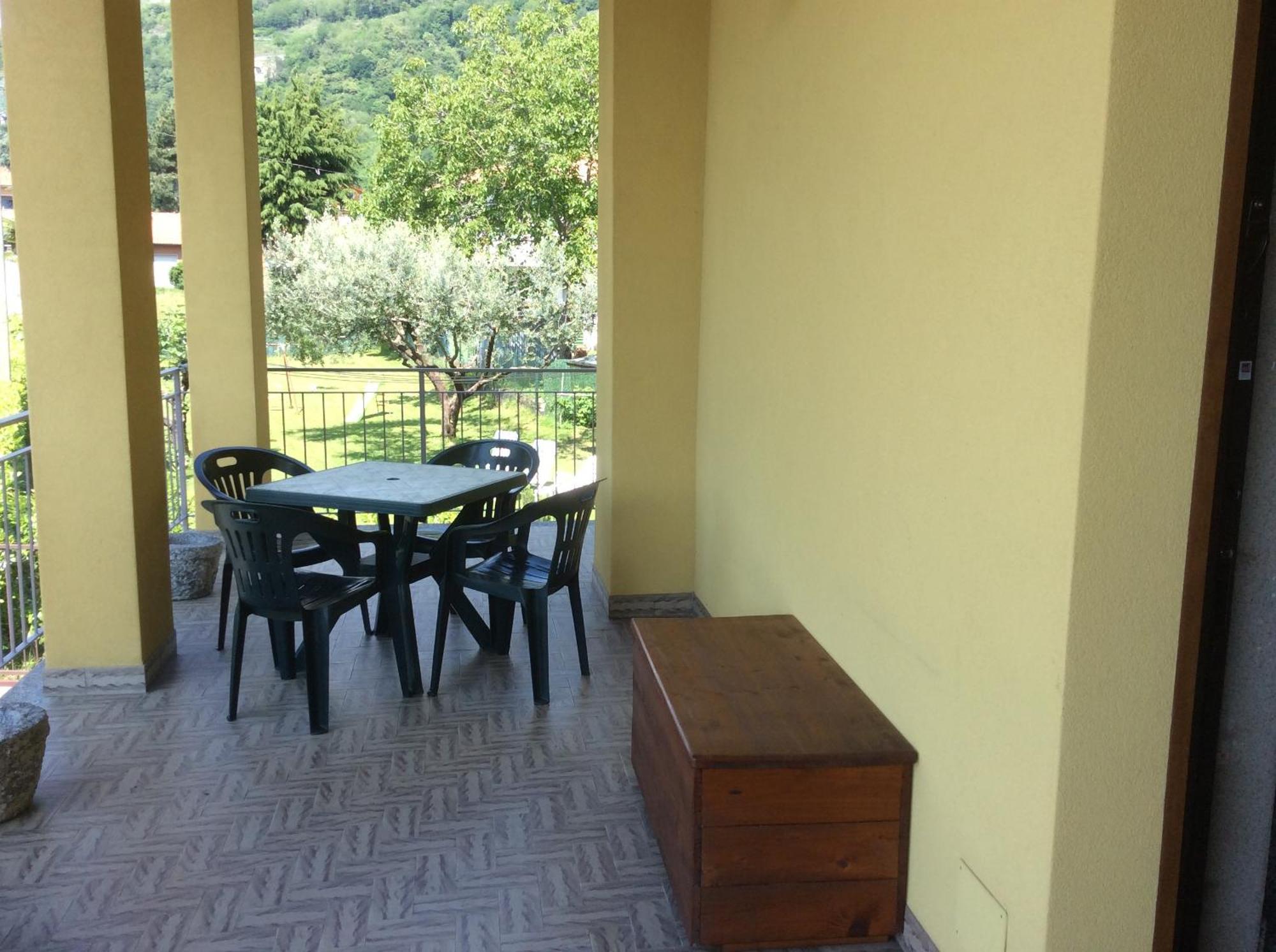 Casa Sonia - Larihome A52 * Dongo