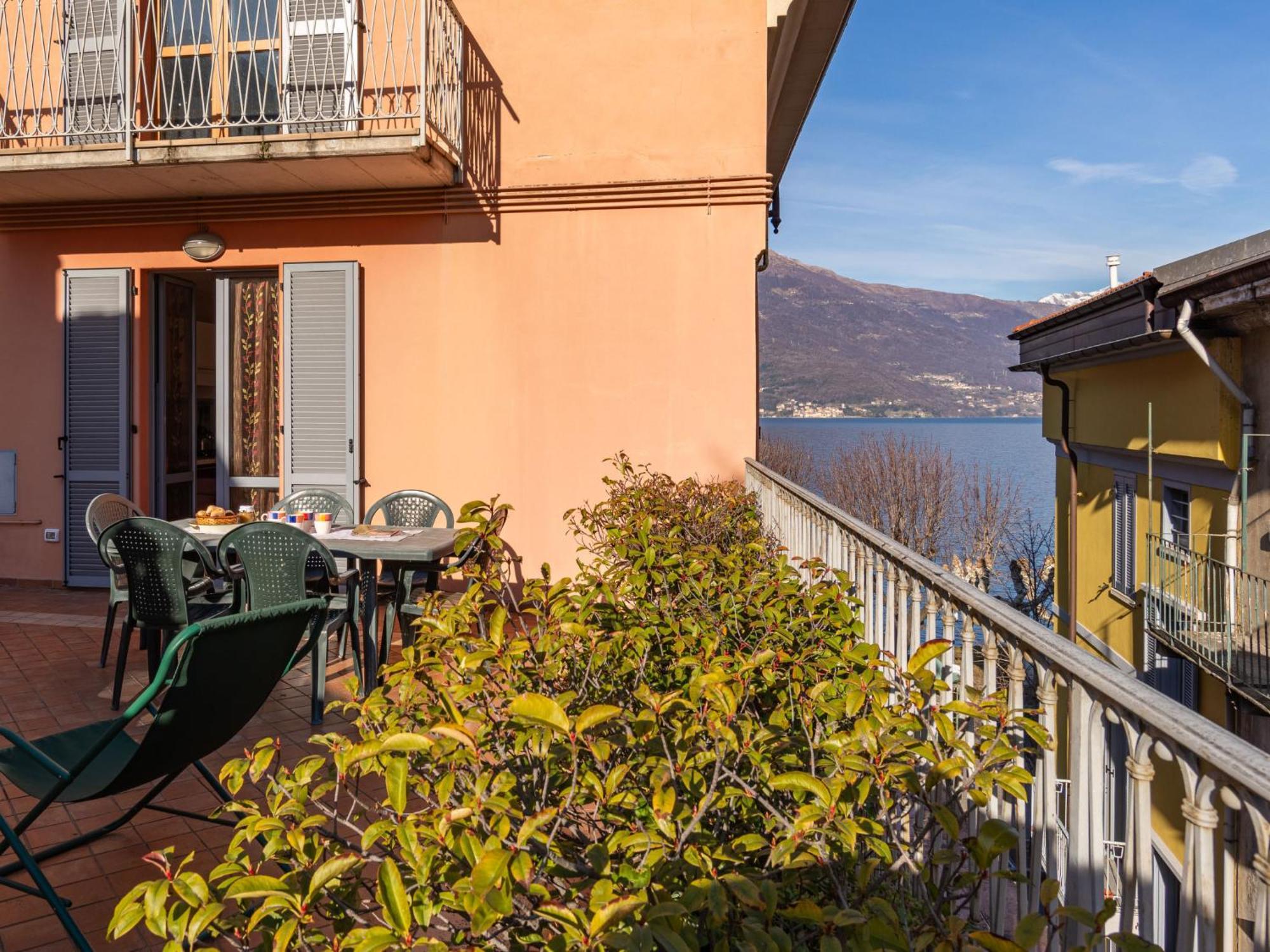 La Terrazza Sul Borgo By Interhome