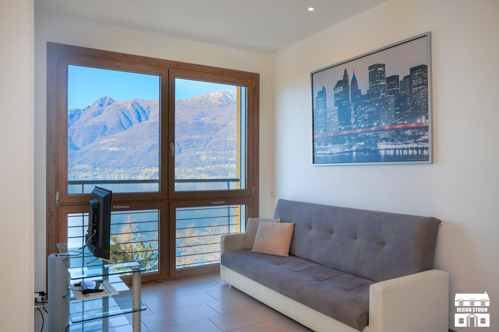 Apartment Gold By Design *