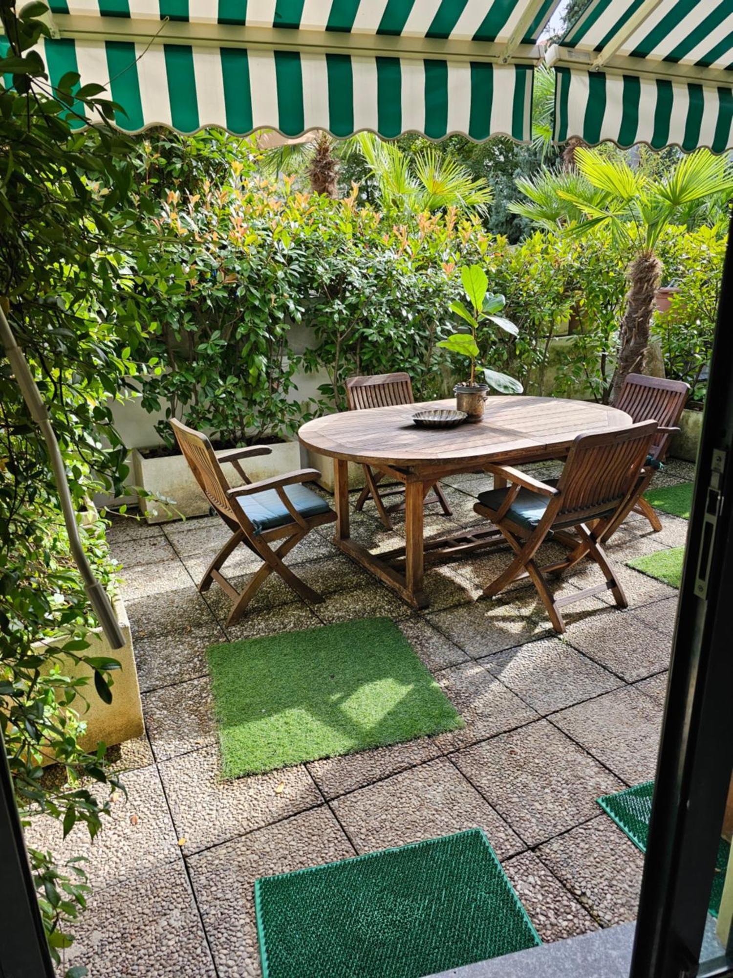 Victoria Royal Garden 3*