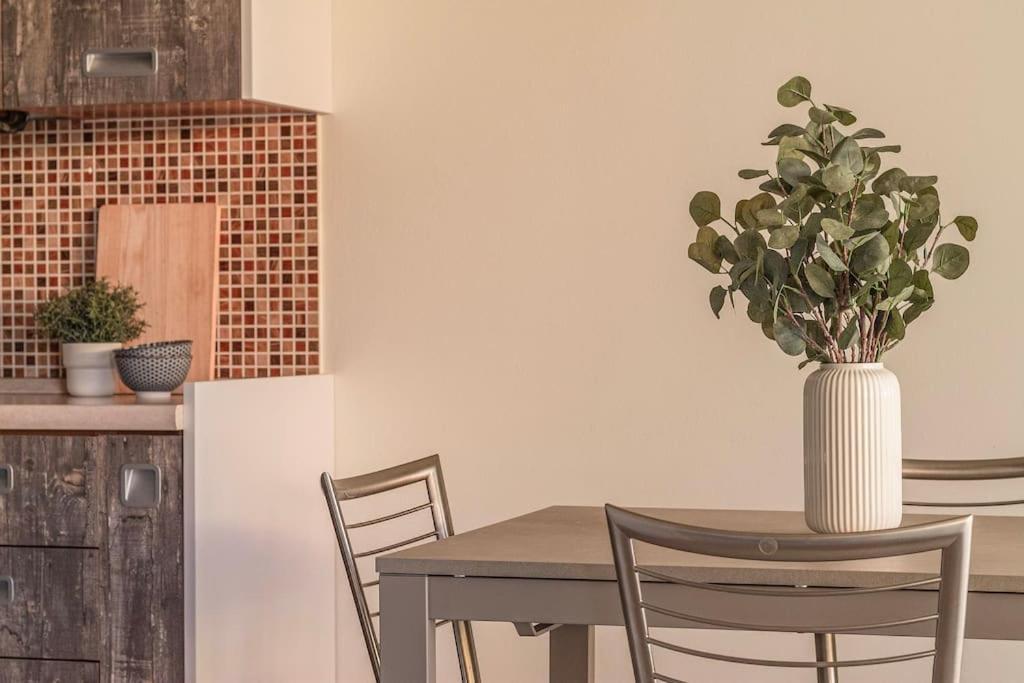 Bellavista Con Ac E Posto Auto A Brunate Apartment *