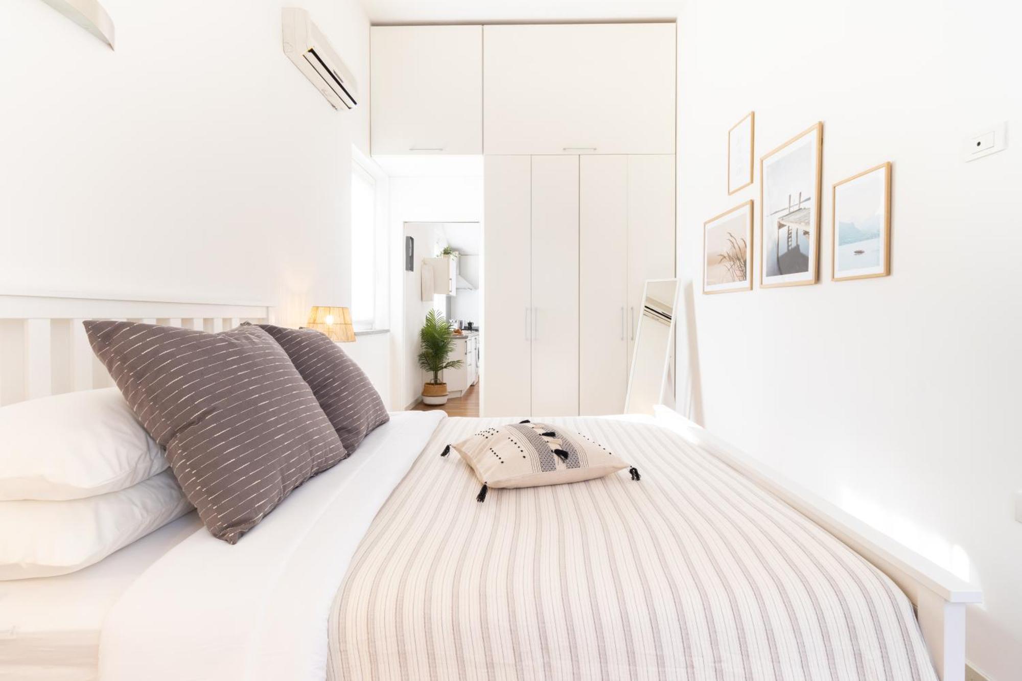 Apartment Dream In *