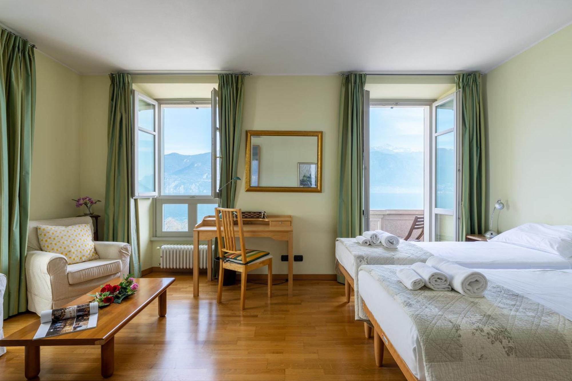 Julia - Apartment Menaggio