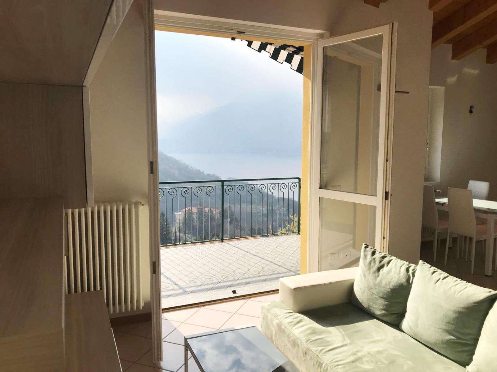 The Pearl - With Terrace Apartment