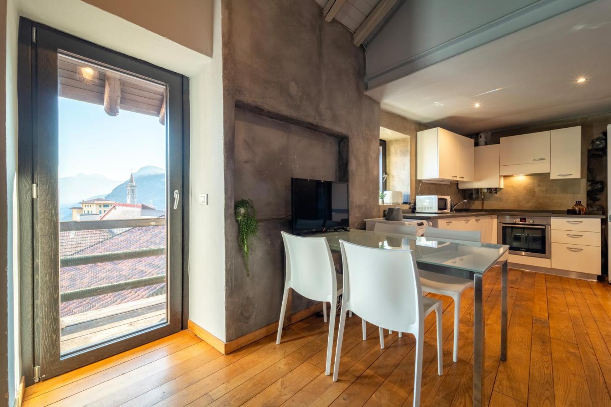 Petra In By Wonderful Italy Apartment Civenna