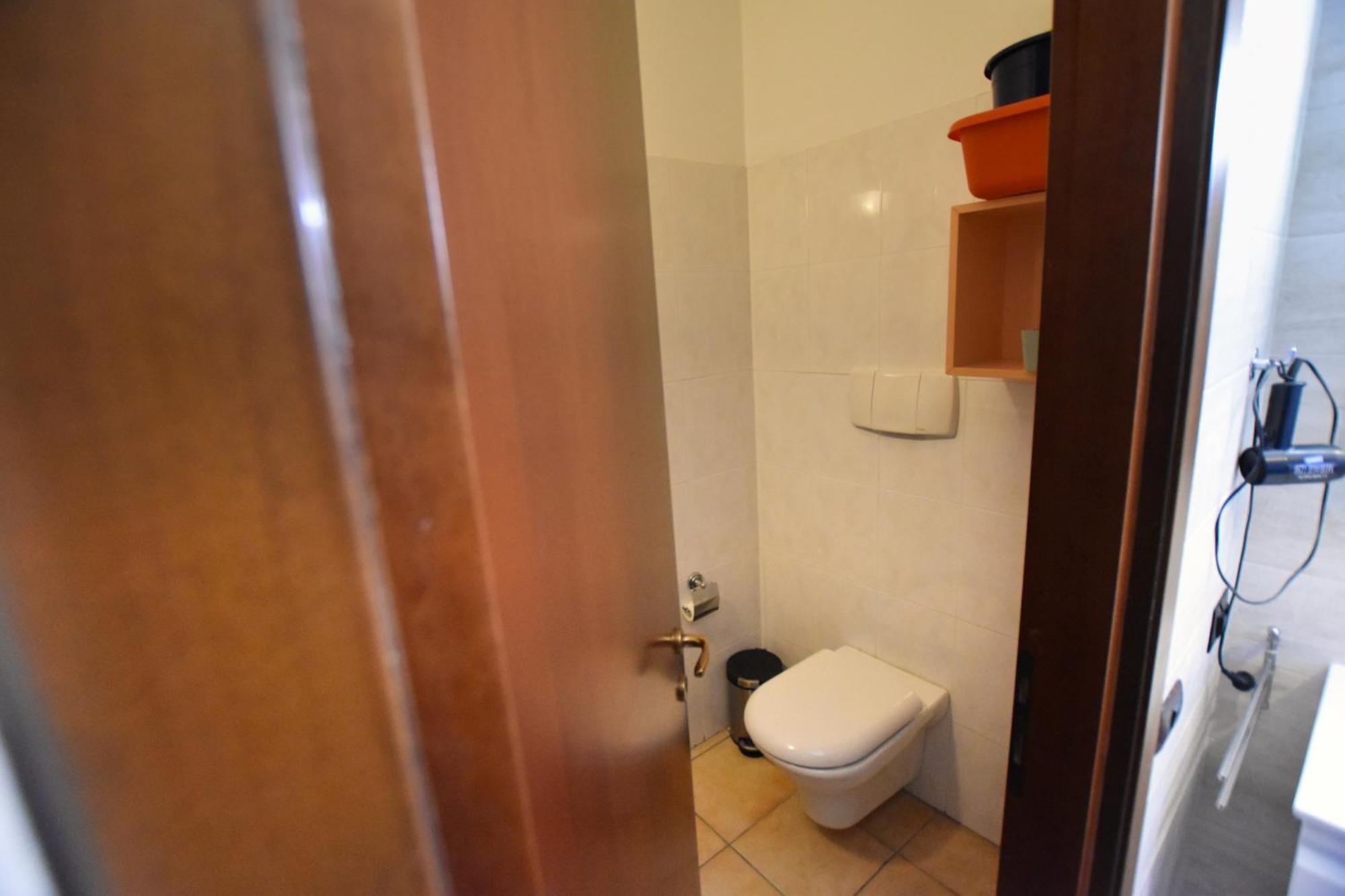 Apartment 2-bedroom Airconditioned Lakeview Acquaseria