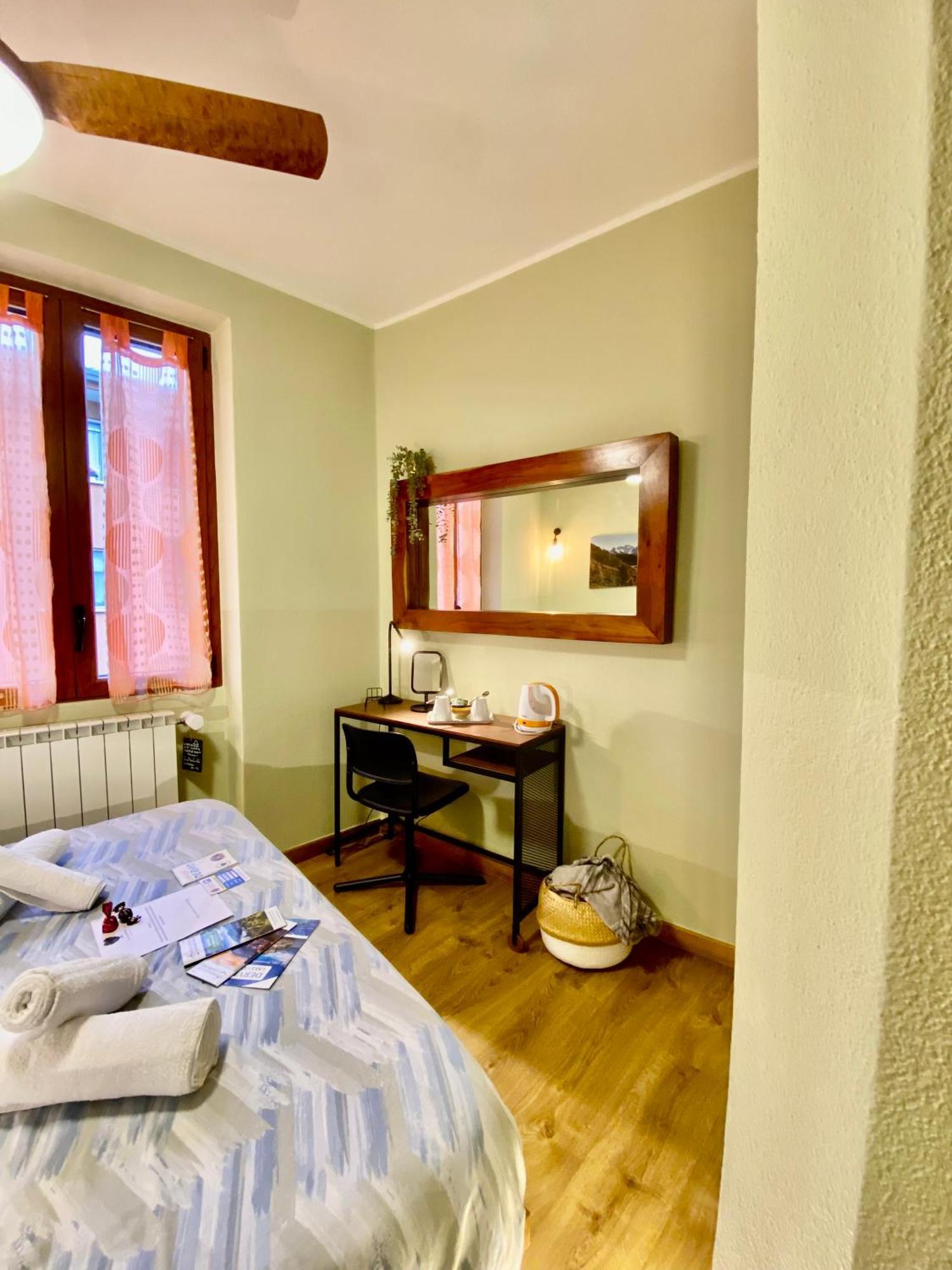 Bed & Breakfast La Casa Del Poeta Dervio