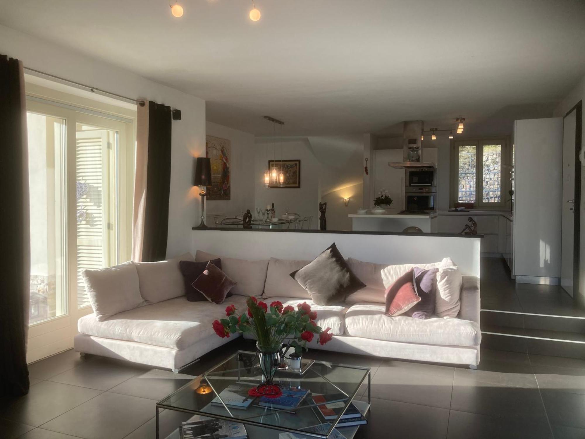 Villa Belvedere - By Myhomeincomo