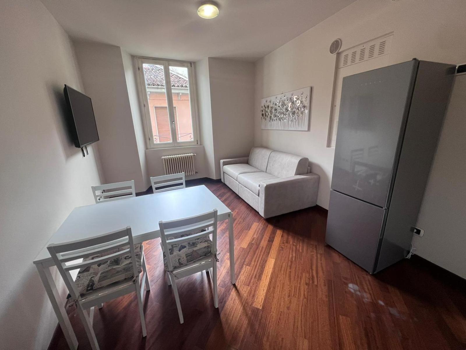 Apartment Holiday *
