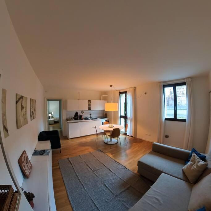 Apartment Olmo With Parking