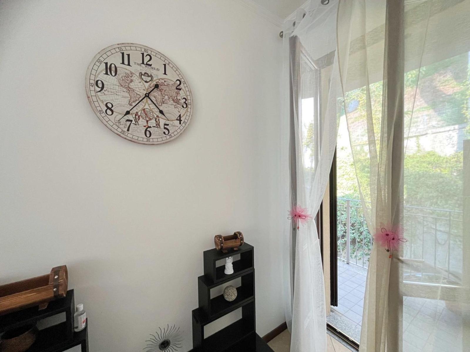 Apartment Confortevole Con Terrazza Como