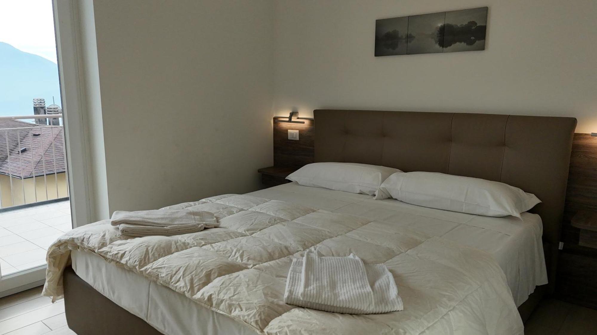 My Holiday - Casa Adele - Glicine Apartment Vercana