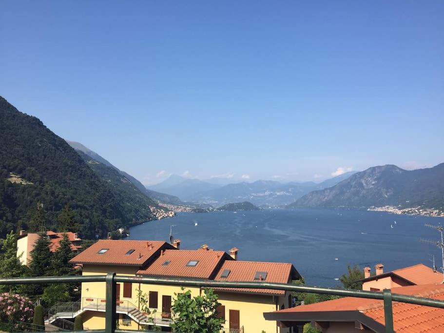 Apartment Charming & Bright Lakefront Argegno