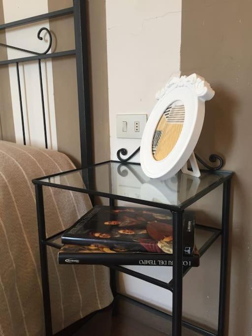 Apartment Charming & Bright Lakefront *