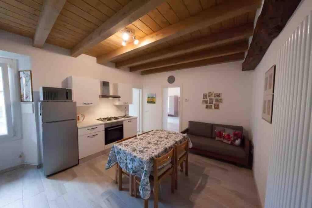 Apartment La Casa Del Pino A Due Passi Dal Mandello del Lario